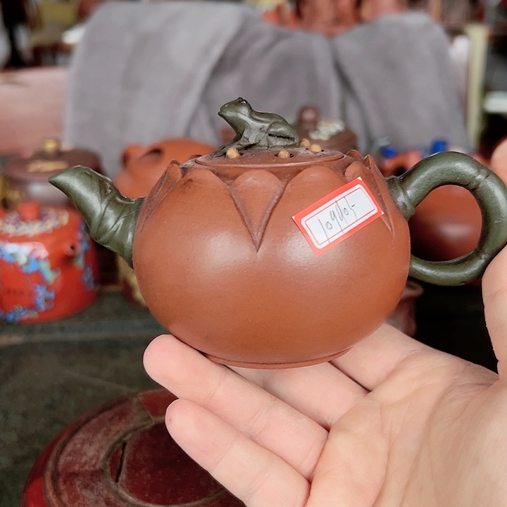 紫砂壶收藏起来了！
