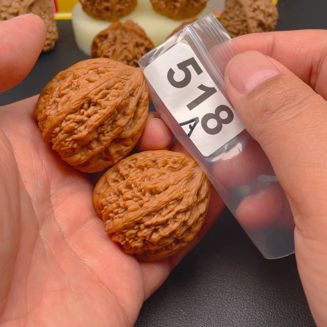 吊坠文玩核桃虎头王40