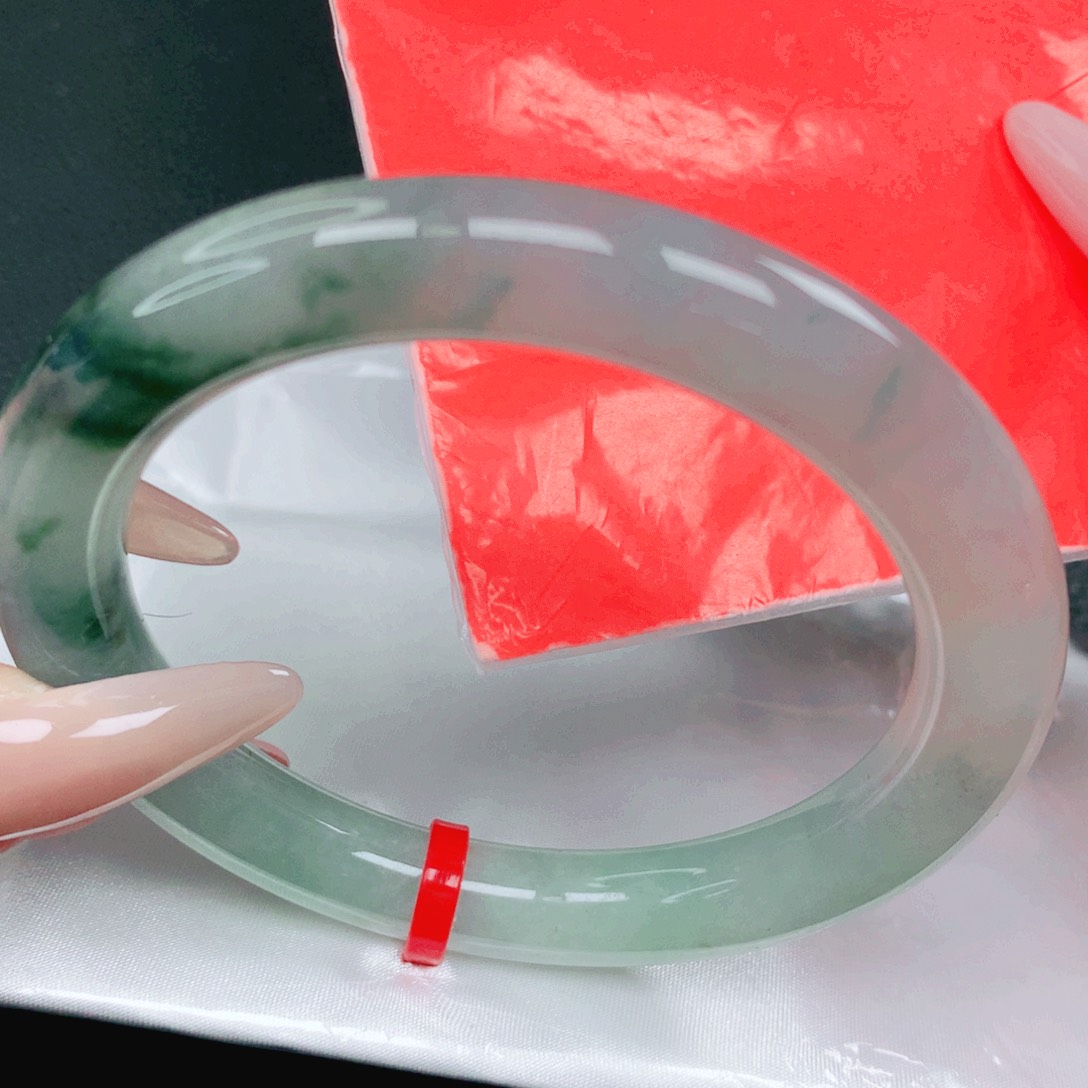 翡翠未镶嵌手镯61