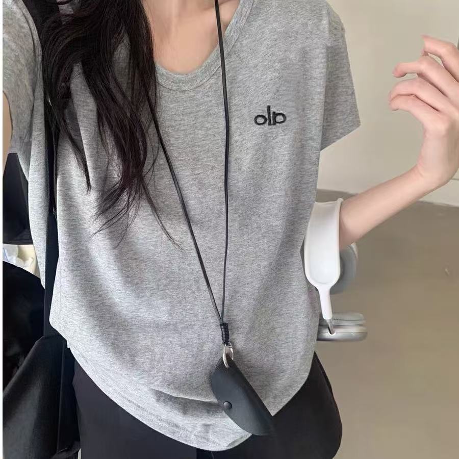 【现货】竹节雪花棉设计感小众休闲打底上衣夏季新款V领短袖T恤女