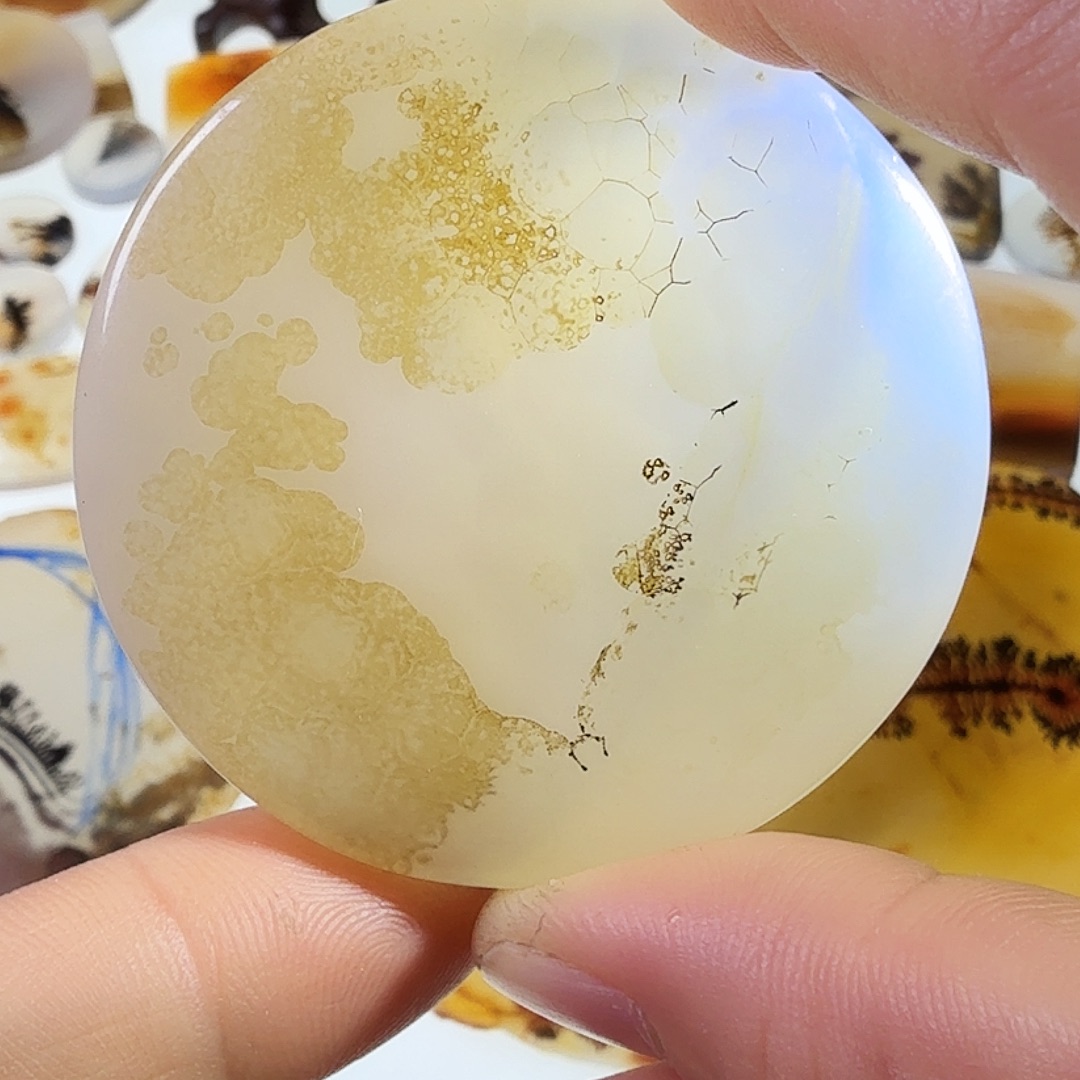 玛瑙/玉髓未镶嵌珠宝半成品