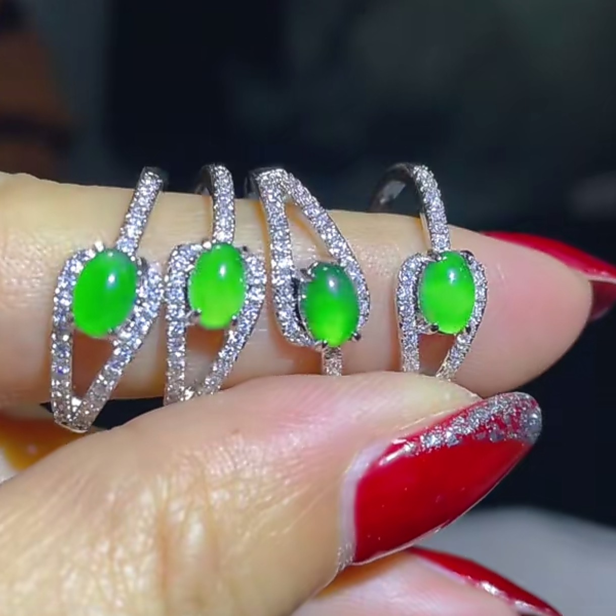 天然A货翡翠假一罚四（多样性发货拍一发一）