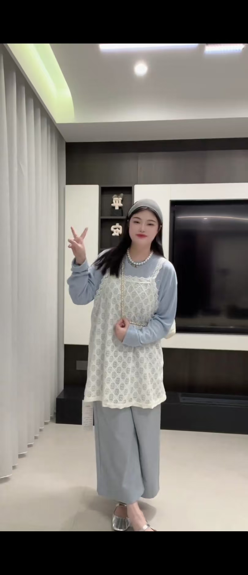 微胖大码女装2025套装韩系甜美蕾丝吊带＋上衣＋九分裤