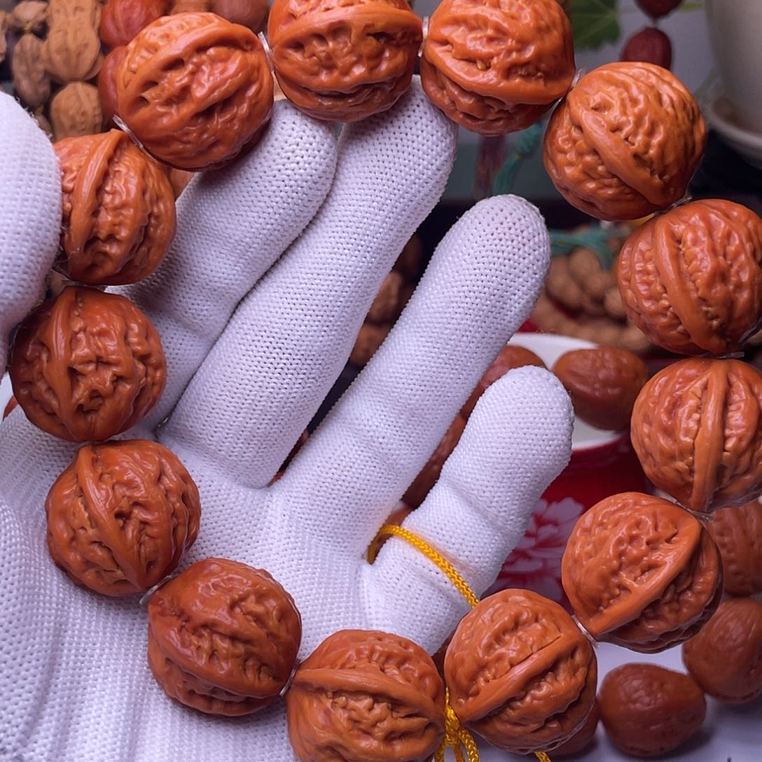 文玩核桃手串秋子