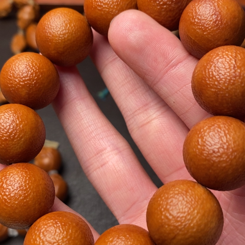 【闪购商品】橄榄核吊坠橄榄核