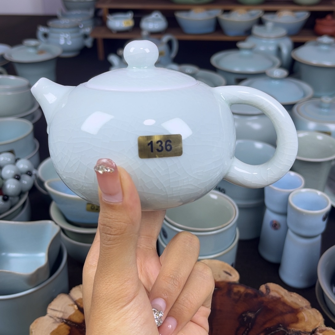 摆件136哈哈哈哈哈哈哈微瑕