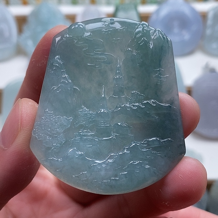 翡翠未镶嵌颈饰翡翠