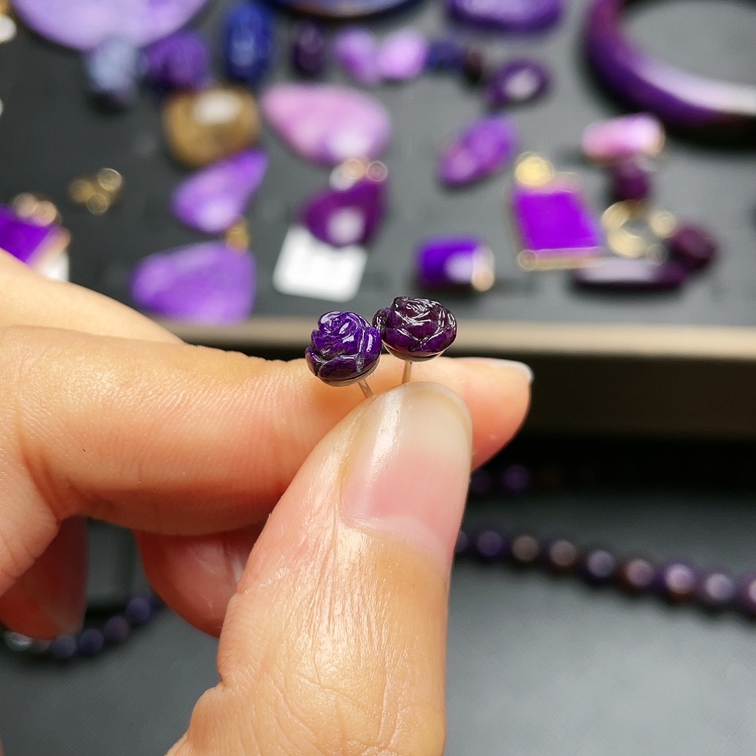 苏纪石（舒俱来）耳钉银S925镶嵌