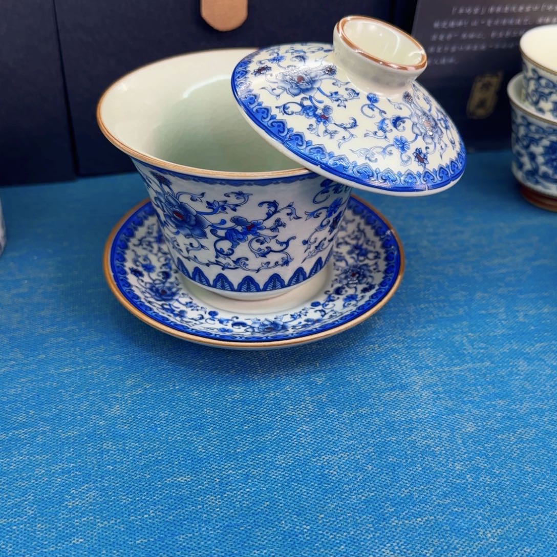 这些盖碗真好看！！！