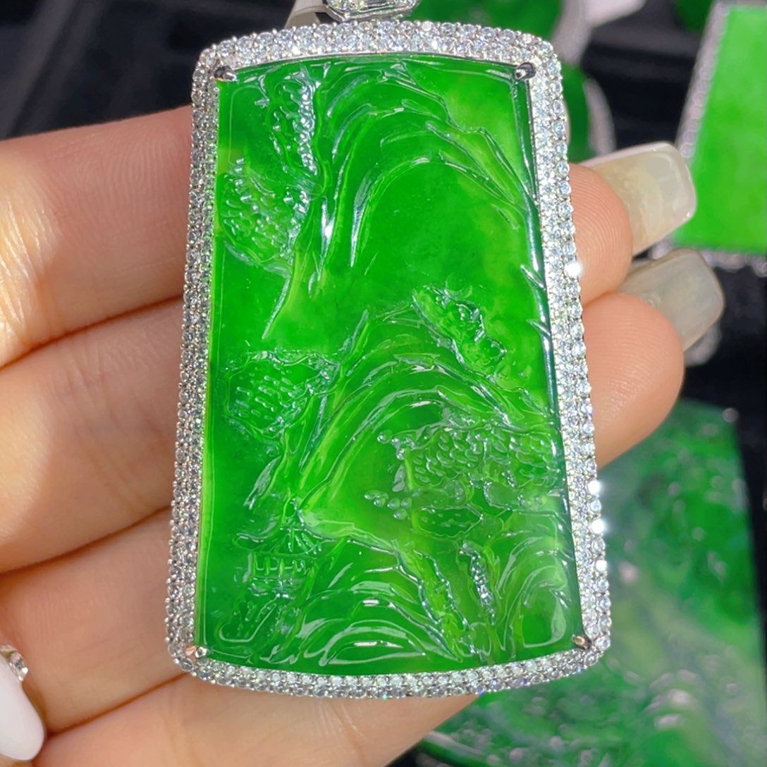 翡翠吊坠(不含链)未镶嵌