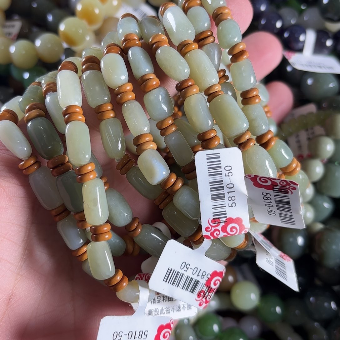 和田玉手链未镶嵌W随机发一