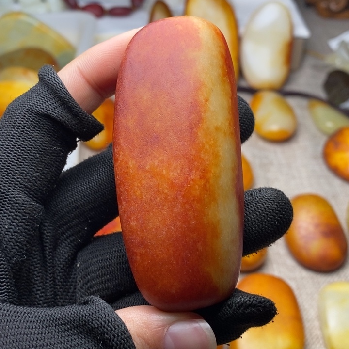 志***鹤和田玉未镶嵌把件