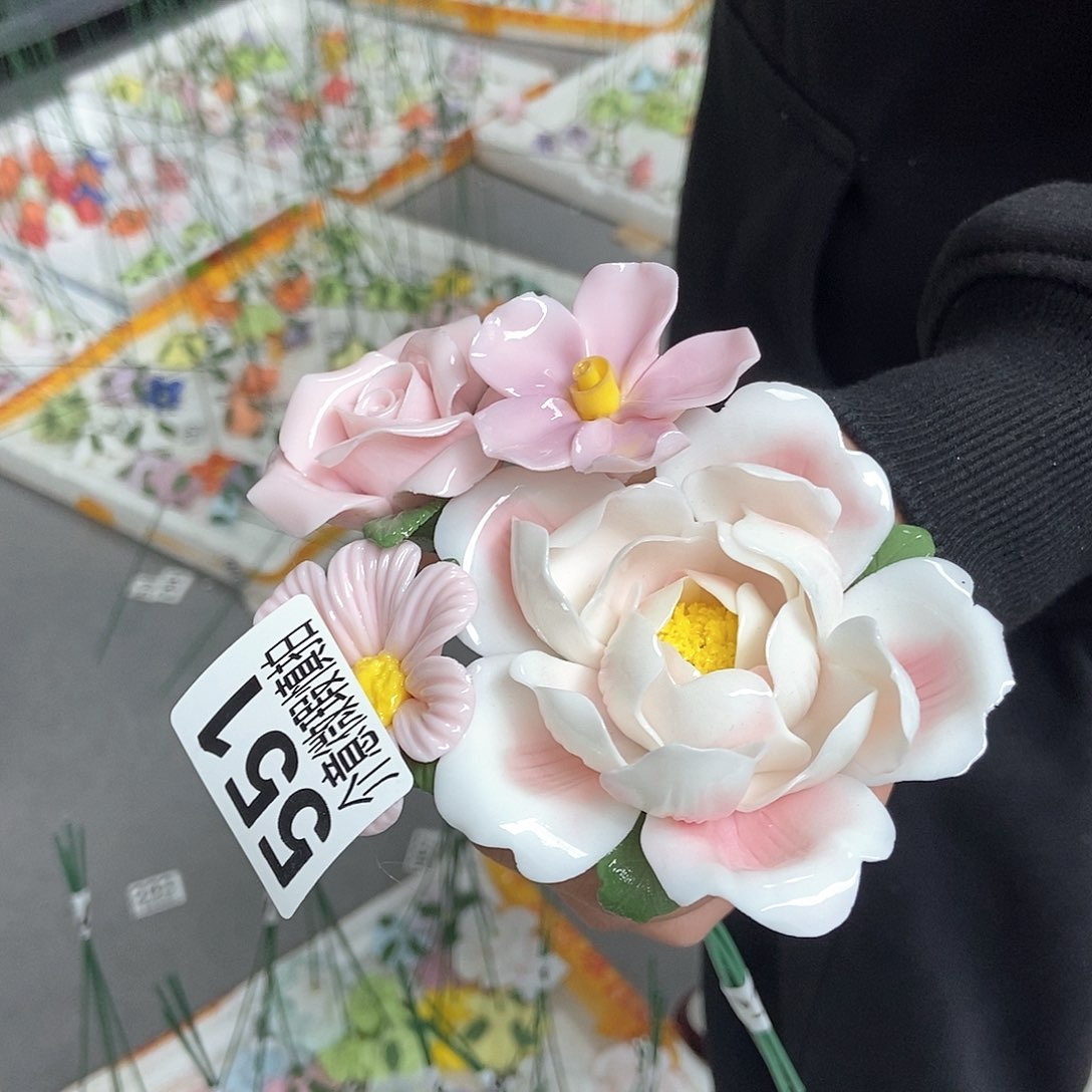 陶瓷设计风格现代