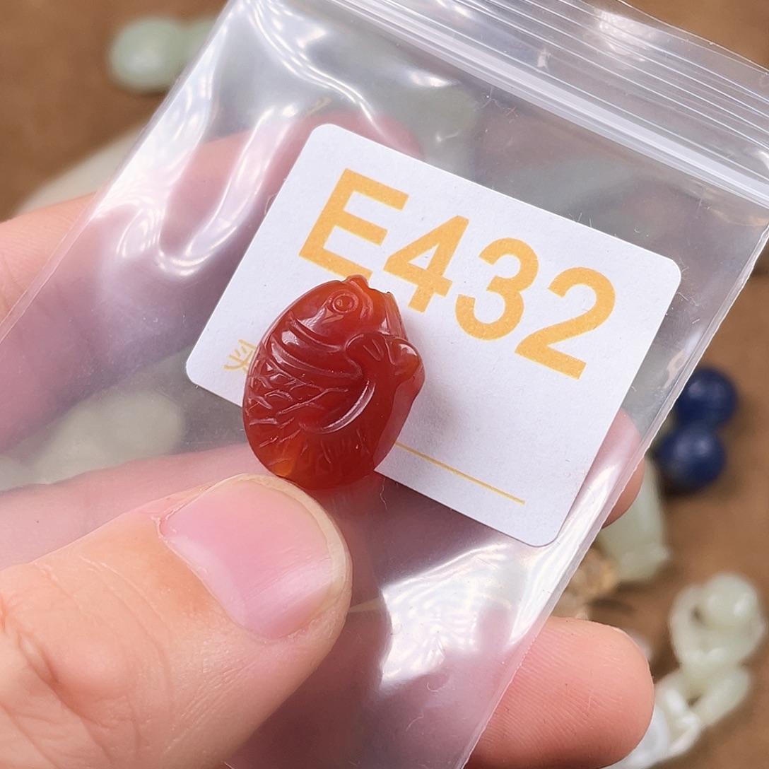 玛瑙/玉髓合金颈饰