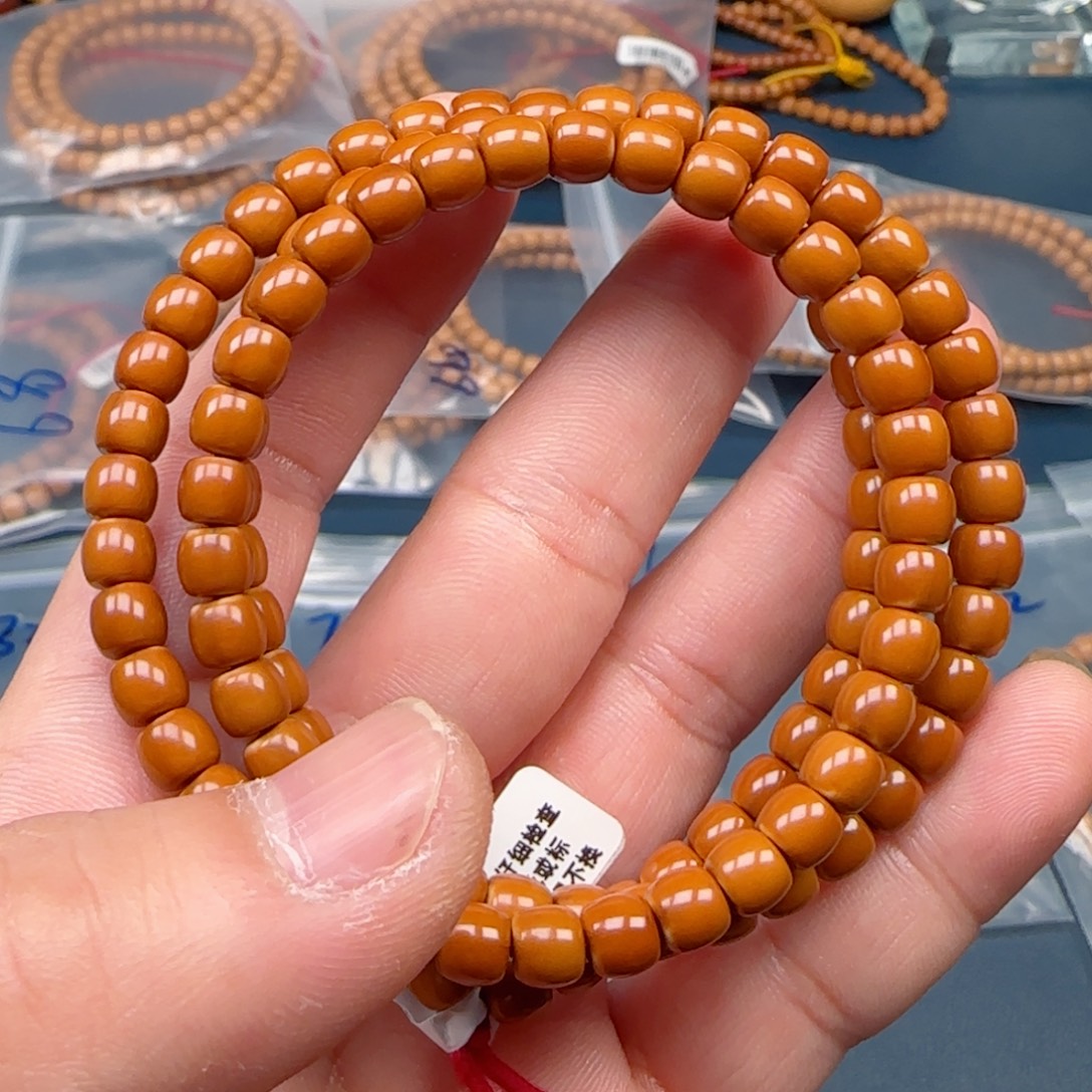 情***浅橄榄核手串老挝SSS级核尖极限弧尺寸6.6