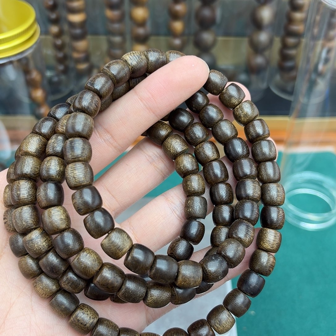 沉香碎屑沉香达拉干全黑油沉水料014