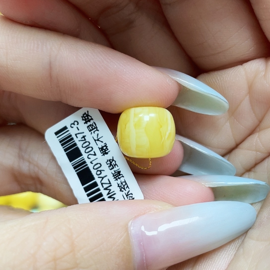 未镶嵌琥珀珠宝奇石12.3*10.6mm