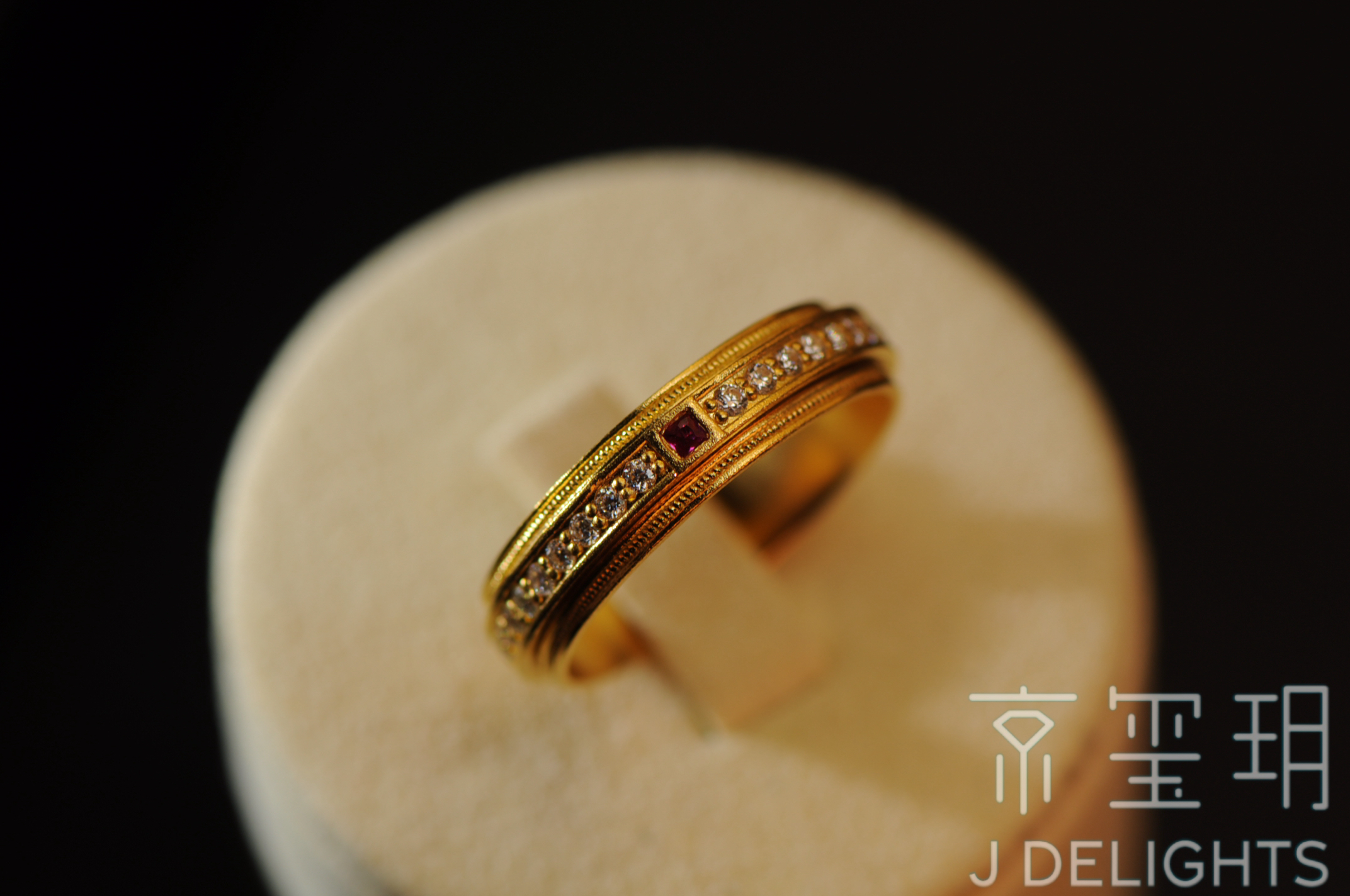 999足金古法镶嵌时来运转戒指