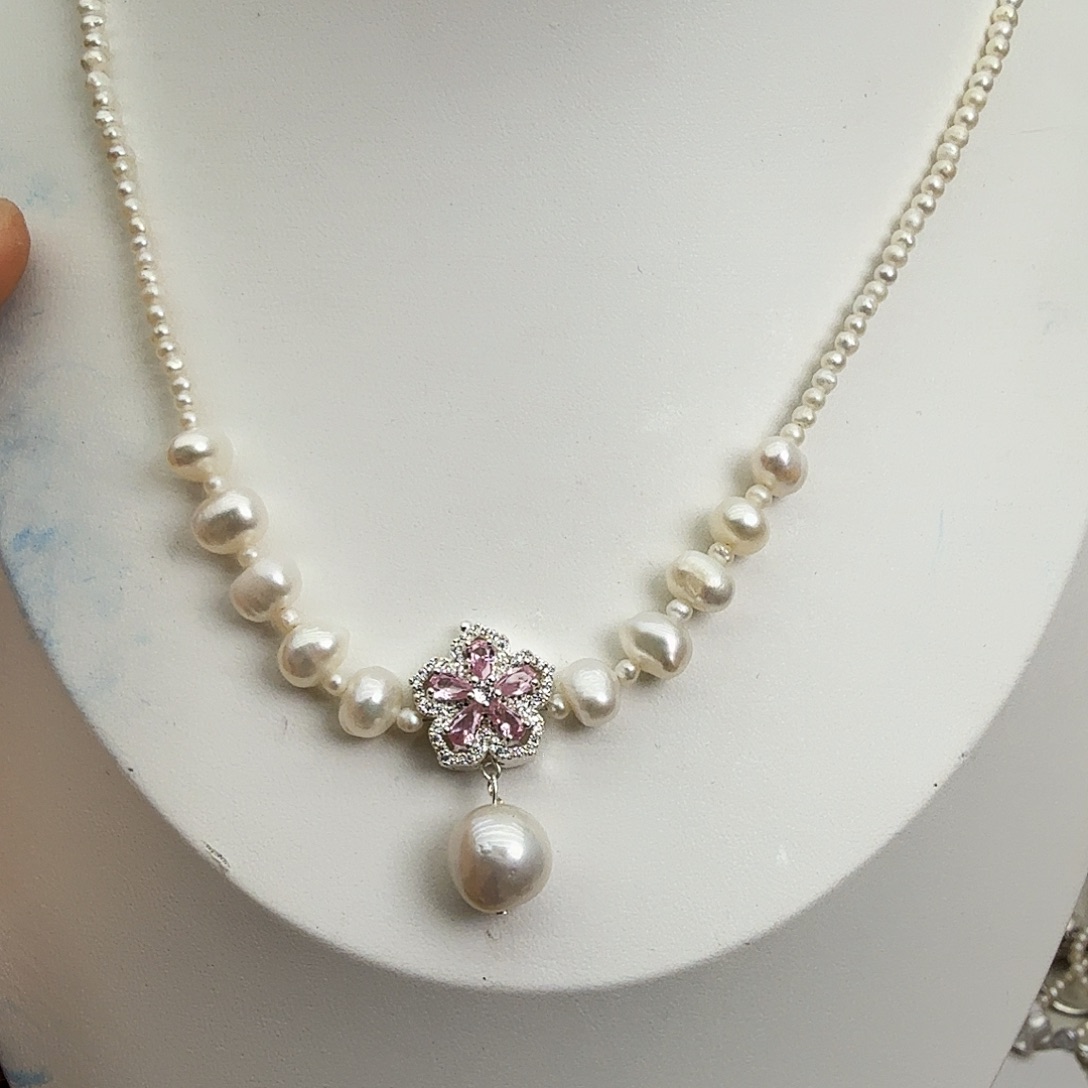 颈饰淡水珍珠未镶嵌