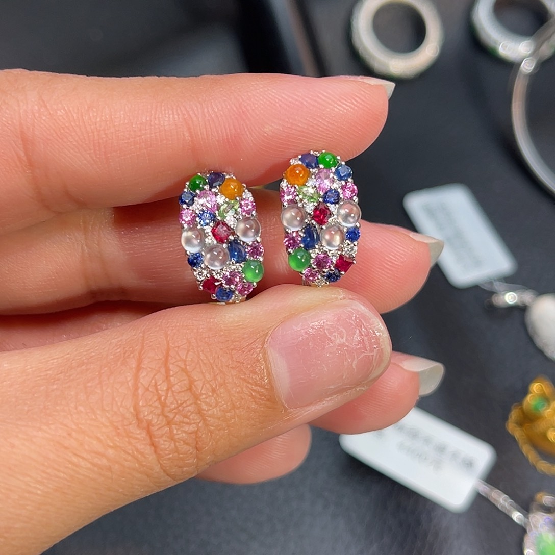 翡翠18K金镶嵌耳饰多宝