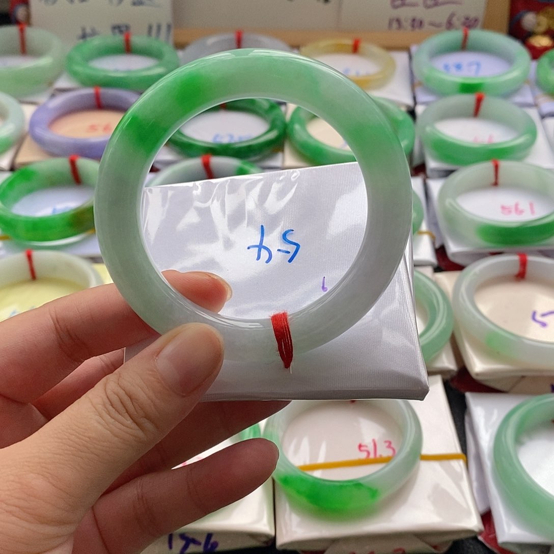 翡翠手镯未镶嵌25号