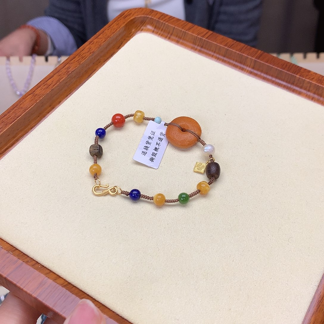 琥珀吊坠(不含链)未镶嵌