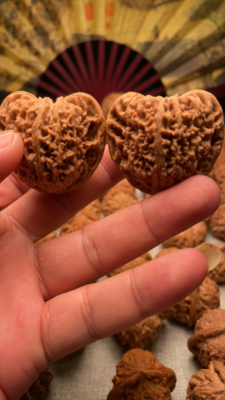 桃心南疆石核桃全品无修4.3