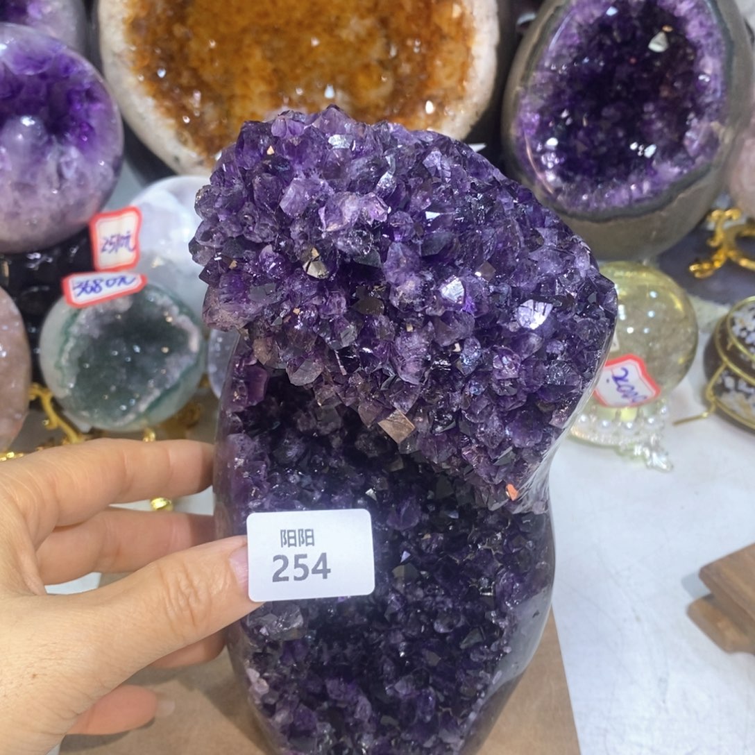 水晶未镶嵌大型摆件（非配饰）
