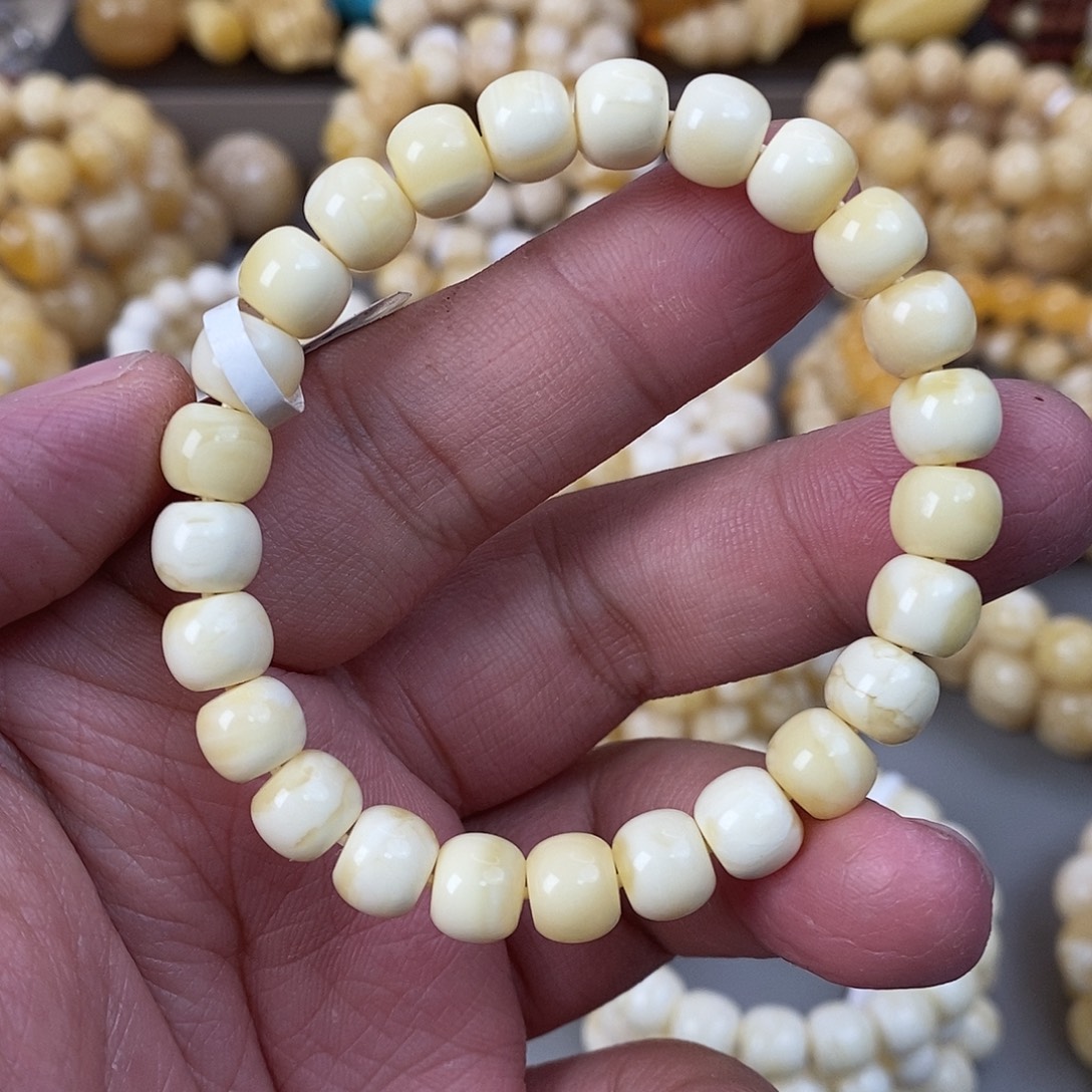 蜜蜡未镶嵌珠宝奇石8.8mm 9.2g