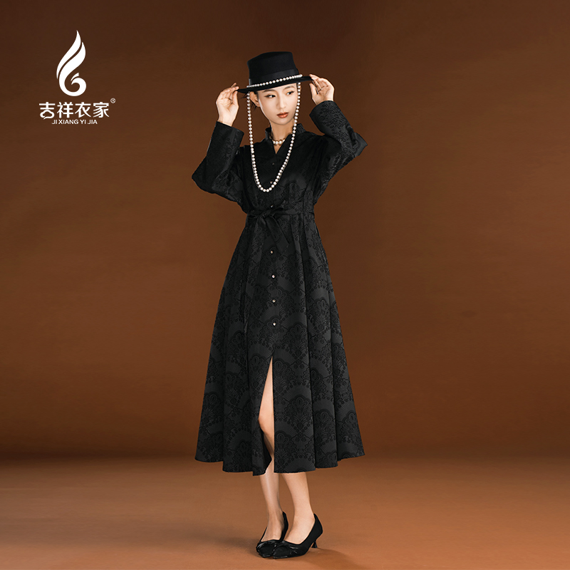 JIXIANGYIJIA/吉祥衣家罗马假日连衣裙新年约会冬装穿搭944237243