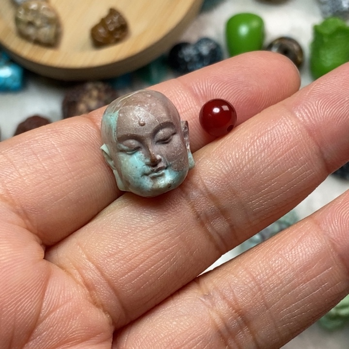 南红玛瑙未镶嵌颈饰