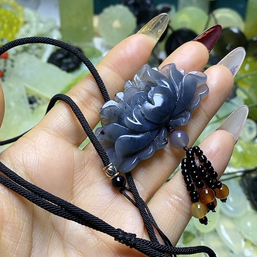 【闪购商品】蛇纹石玉颈饰未镶嵌K*