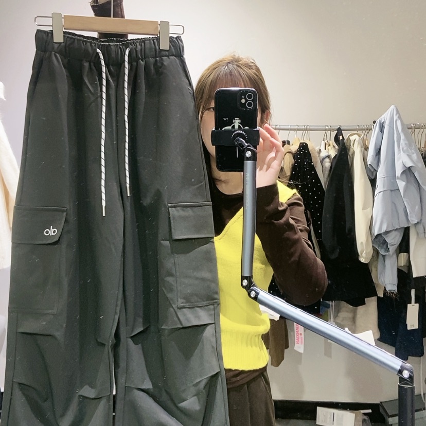 【闪购商品】灰色裤子