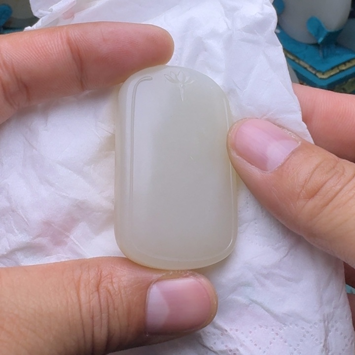 颈饰未镶嵌和田玉O****s