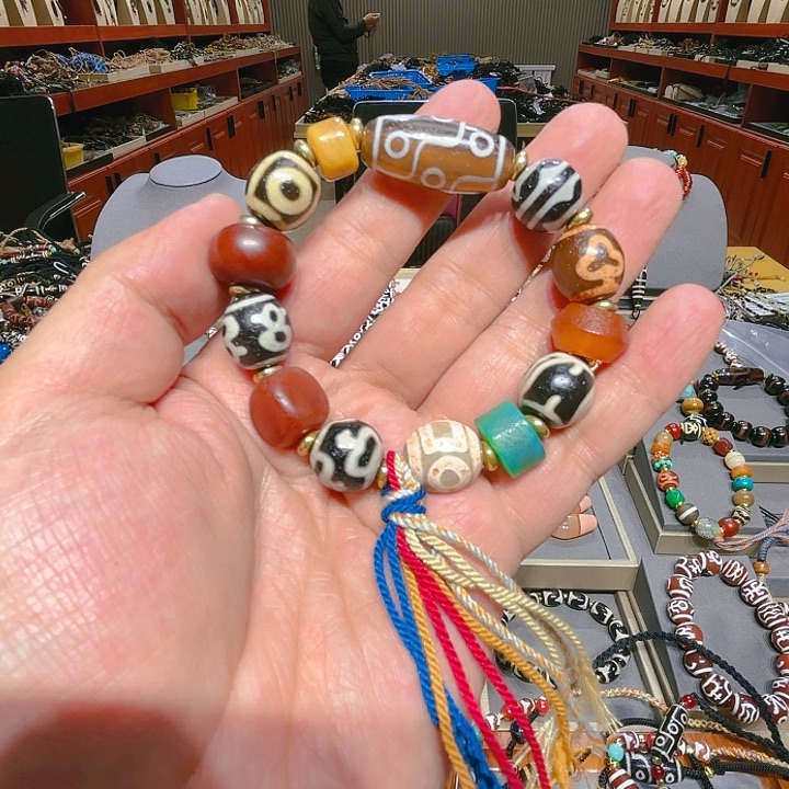 未镶嵌玛瑙/玉髓珠宝奇石