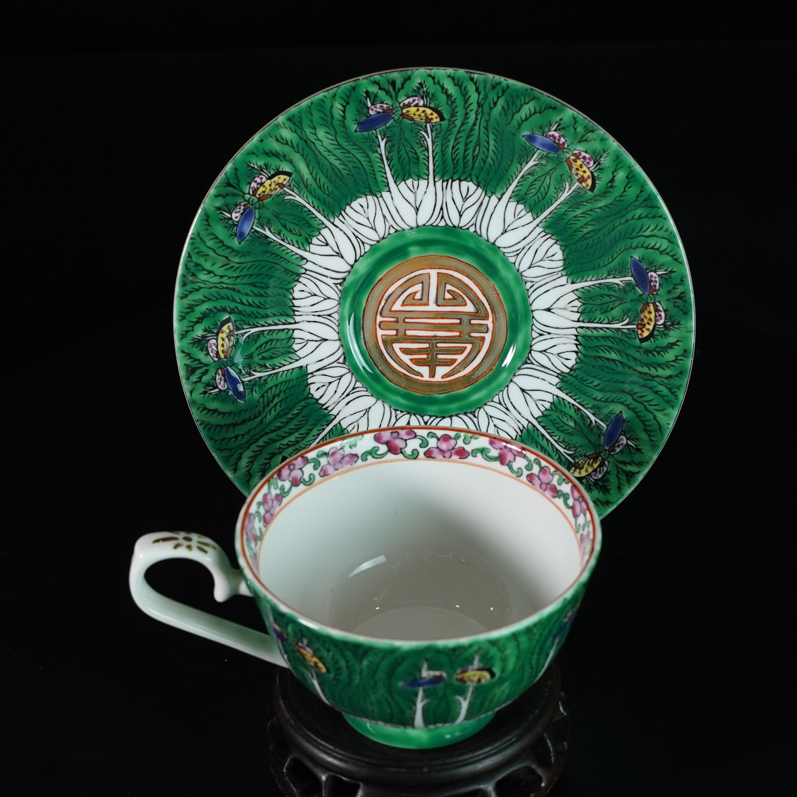 LXZ2580120106【十竹斋】创汇广彩白菜入户把杯杯碟套