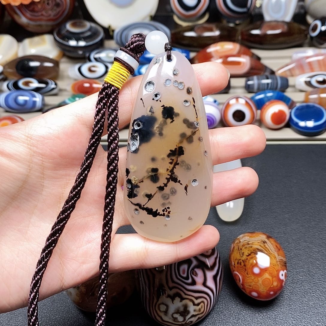 未镶嵌三毛玛瑙/玉髓