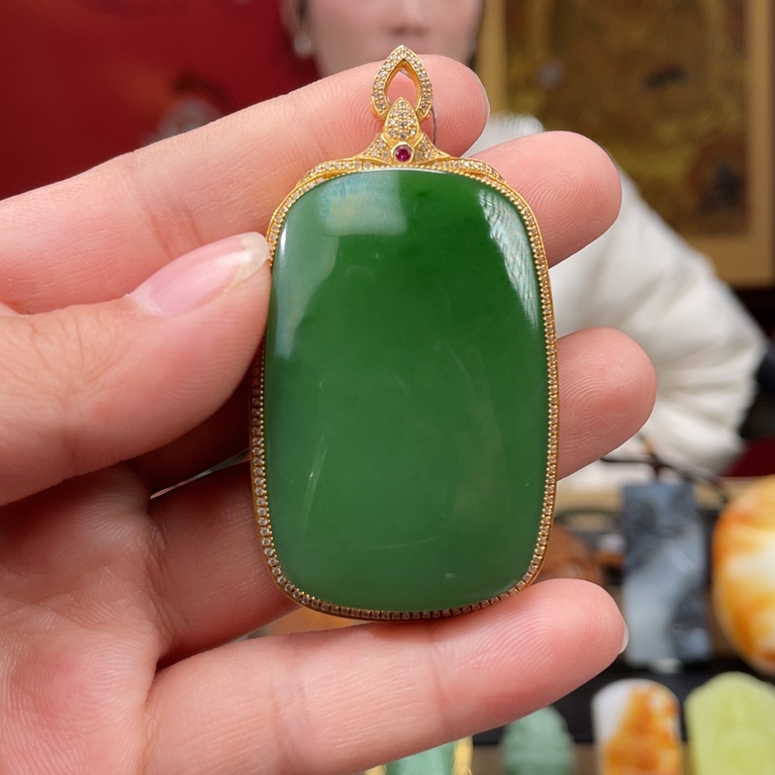 和田玉未镶嵌挂件