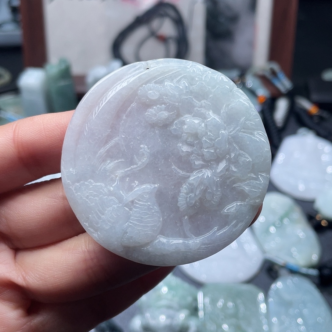 翡翠未镶嵌颈饰翡翠