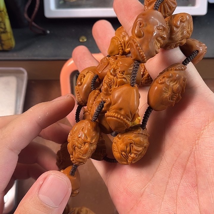 橄榄核吊坠用****9橄榄核核雕