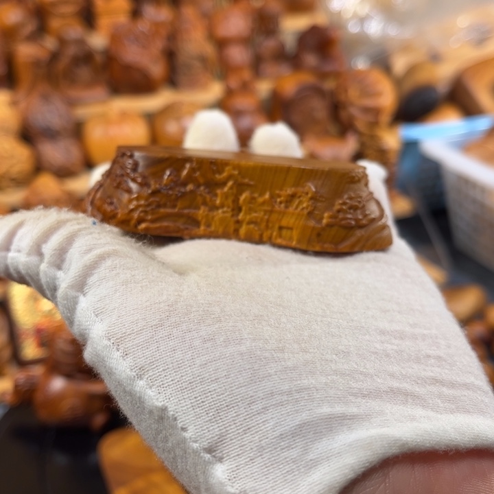 一***。柏木（崖柏）崖柏手把件