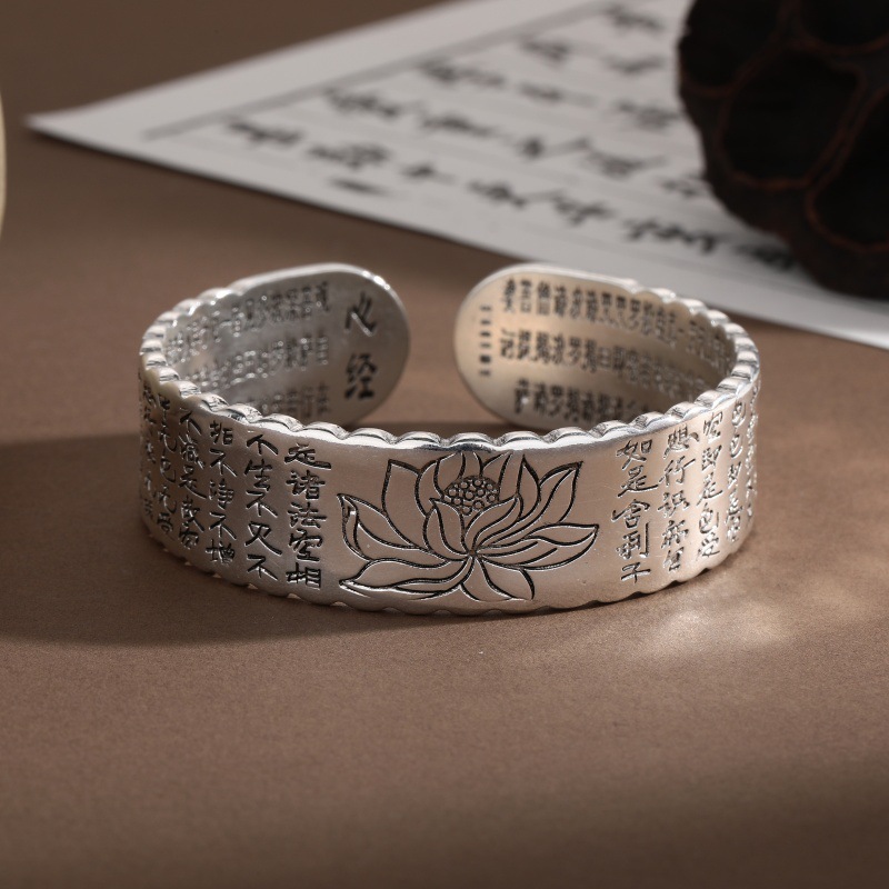 999.9复古宽面经文手镯银时尚