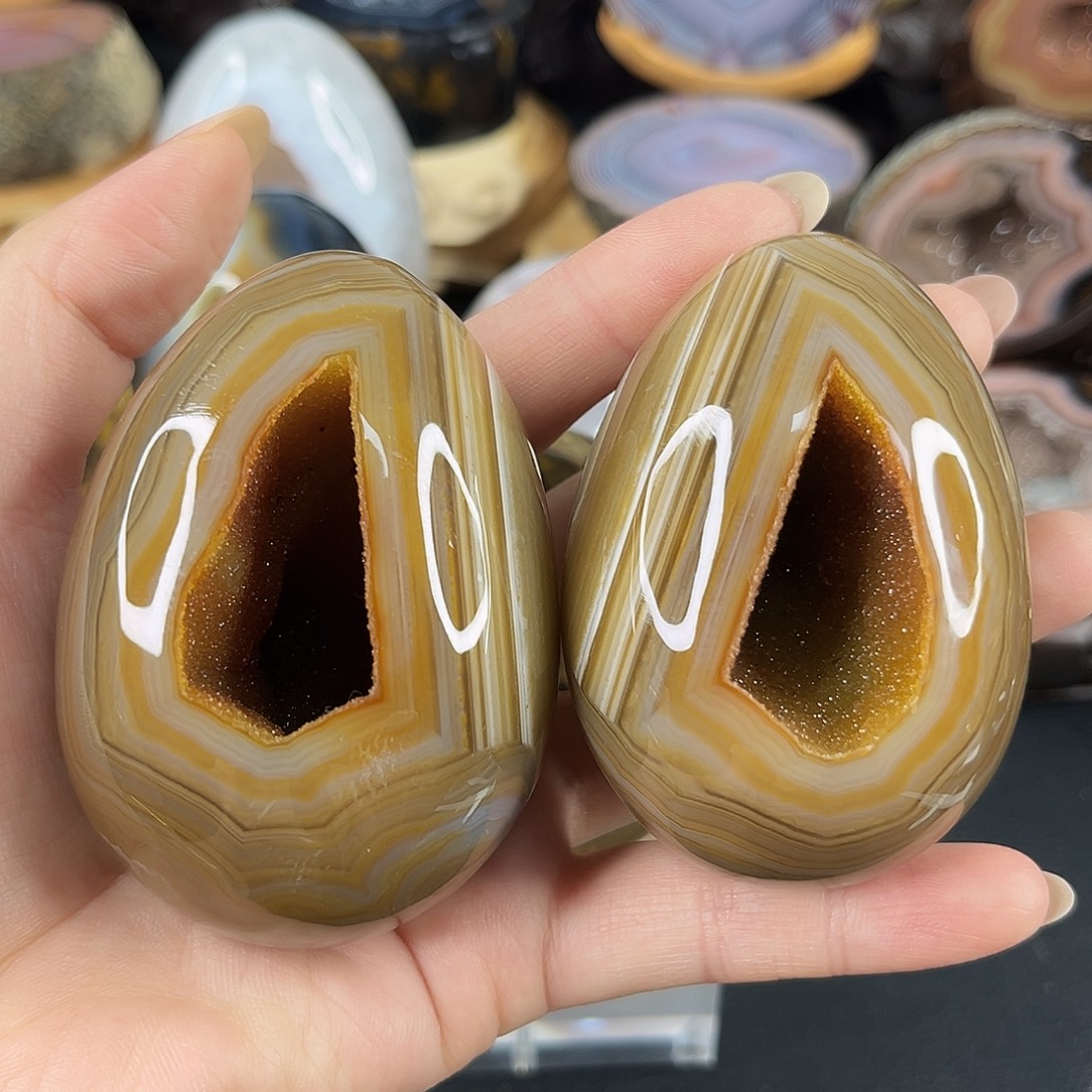 未镶嵌水晶大型摆件（非配饰）