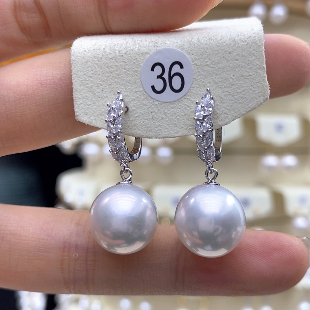 银S925镶嵌淡水珍珠耳饰