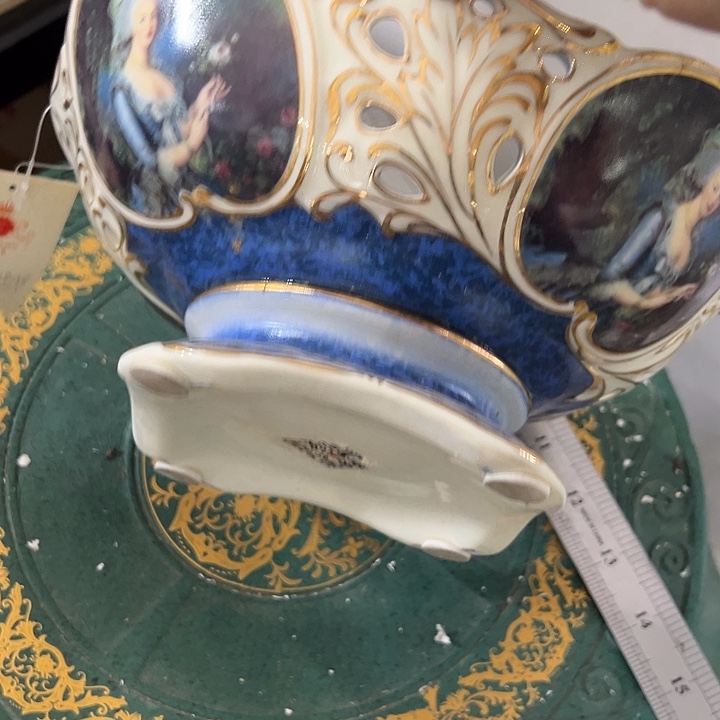 陶瓷瑕。。。。。。？。。。。。。。。。