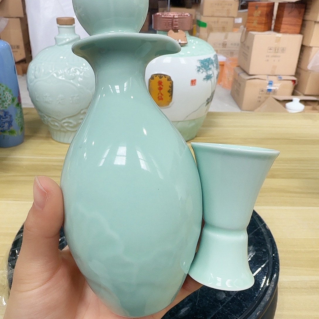 1个3两酒壶➕2个酒杯