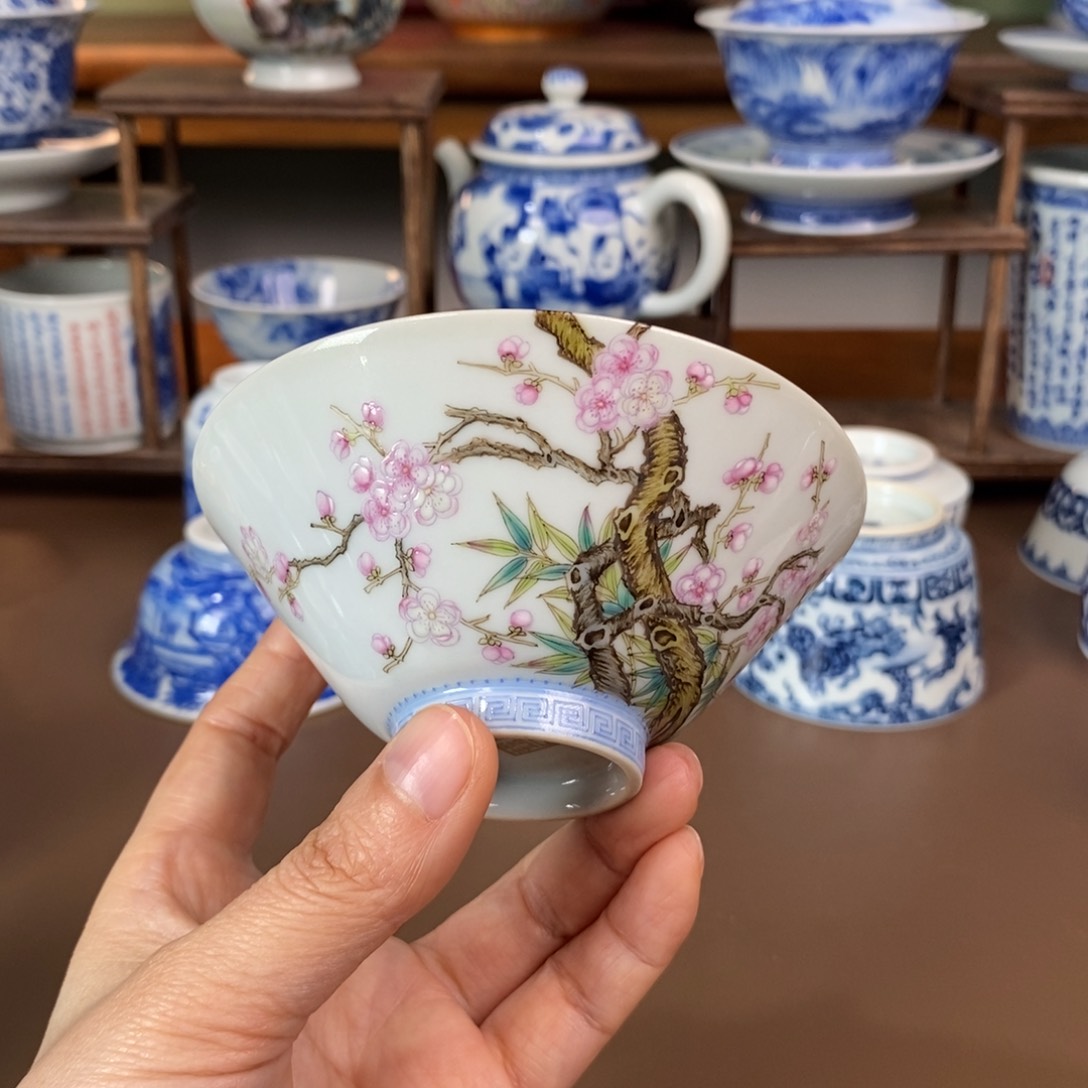 景德镇陶瓷手工手绘