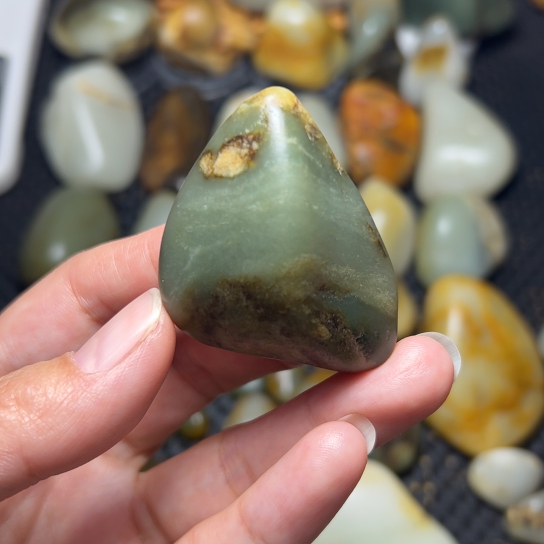 和田玉未镶嵌挂件2