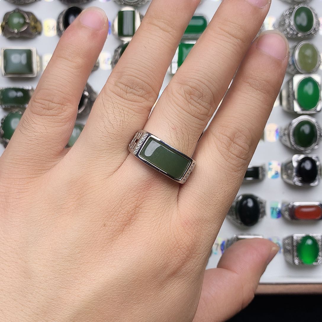 和田玉戒指合金1111