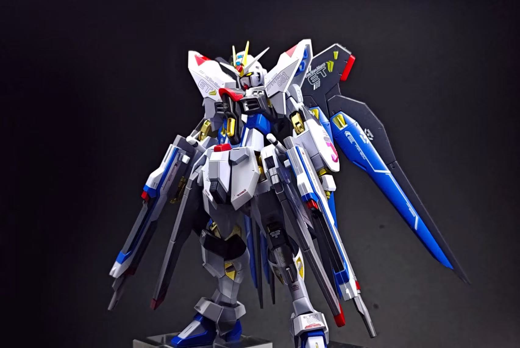 MR魂强袭自由高达拼装模型周边